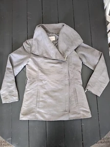 Laundry MEDIUM Gray Jacket By Shelli Segal - no belt - Picture 1 of 11