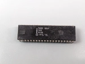 RARE Intel P8022 MCS-48 CPU/Microcontroller, Mask ROM 0014 - Picture 1 of 2
