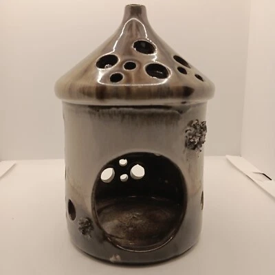 Icelandic Lava Giftware -Glit Lava Pottery - Tea Light - Insense  Burner A156 - Image 1 of 4