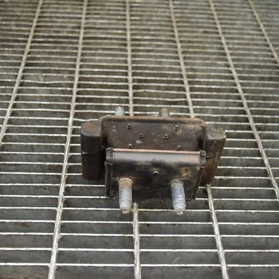 IVECO DAILY MK5 Supporto motore lato sinistro 5801283685 2.3 Diesel 2013 - Image 1 of 4