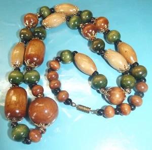 Alte Kultige Modeschmuck Kette - Picture 1 of 3