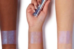 Highlighter DISCO HOLOGRAPHIC Stick New With Box Urban Decay - Picture 1 of 3