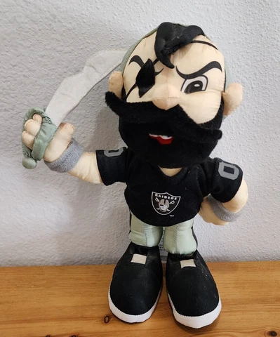 NWT NFL Oakland Raiders Pirate Vintage Plush Doll 1994 Team Heroes STUFFINS Cover