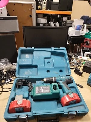 Taladro inalámbrico Makita 8391D 18v Foto 1 de 4