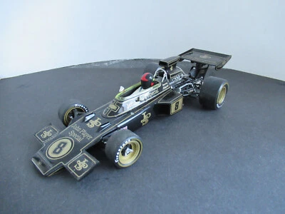 1:18 Quartzo Racing Legends 1972 Lotus Ford #8 Fittipaldi John Player Special - Immagine 1 di 3