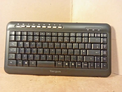 Targus Compact Mini Wired USB Multimedia Qwerty Keyboard AKB05UK - Image 1 of 4