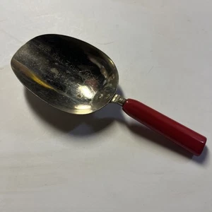 VINTAGE A&J RED BAKELITE 1/4 Cup Measuring Flour/Sugar Scoop/Spoon Utensil - Picture 1 of 4