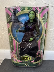 Cynthia Erivo Signed Figure Mattel Wicked Movie Elphaba Doll Jsa Coa Autograph - Bild 1 von 5