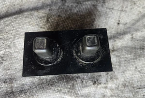 1988-1989 Nissan 300ZX Z31 Power Mirror Control Toggle Switch - Picture 1 of 3