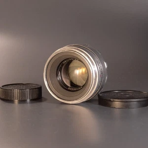 Helios 44 Silver KMZ 58mm F/2 13 blades 0168228 Good condition Clean bokeh - Picture 1 of 21