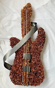 Guitarra Artificial Seda Funeral Flor Diseño a Medida Memorial Homenaje Músico - Imagen 1 de 7