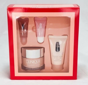 Clinique More Than Moisture Moisture Surge 4 Piece Gift Set New in Gift Box - Picture 1 of 2
