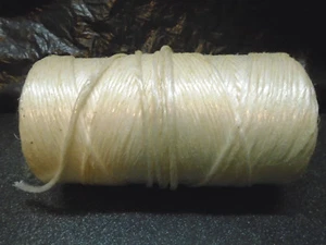 ROLL SPOOL WHITE TWINE HEMP CORD STRING COIL ROPE FOR PACKAGING CRAFTS JEWELRY - Picture 1 of 8