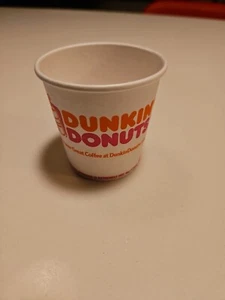 Eine Dunkin Donuts 4 Unzen Weißpapier Laden Kaffeetasse Sammlerstück Espresso Neu aus altem Lagerbestand - Bild 1 von 20