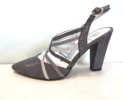 Nuevo PAPELL Para Mujer Talla 6 PLATEADO Eslinga Trasera Cuero Suela Tacón Bomba Sandalia Zapatos Foto 1 de 4