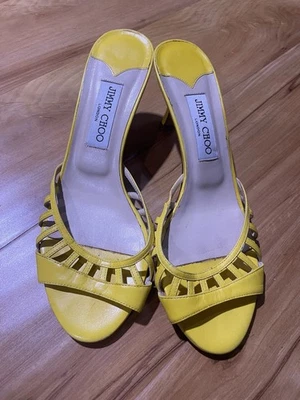 Tacones amarillos Jimmy Choo Kitten talla 38,5 EU, 8,5 EE. UU. Foto 1 de 4