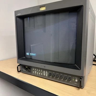 Sony 13" PVM-1351Q RGB Component Trinitron Gaming CRT Monitor - Image 1 of 4