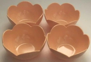 Set of 4 Spritz Tulip Flower Bowls, Pastel Peach Melamine Outdoor Picnic - Picture 1 of 1