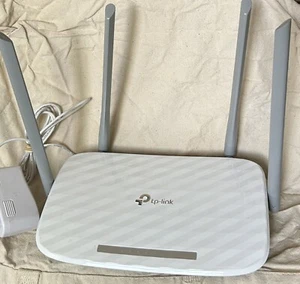TP-Link AC1200 Wireless Dual Band Gigabit Router Smart Wi - Fi Model : Archer C5 - Picture 1 of 4