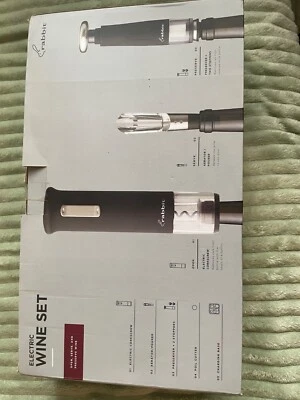 Rabbit electric wine set- open serve and preserve wine. - Image 1 of 2