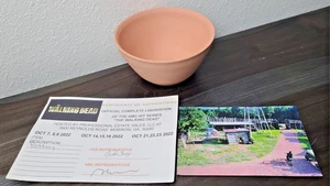 The Walking Dead Prop Hilltop Pottery con scatola certificato di autenticità #108 - Foto 1 di 11