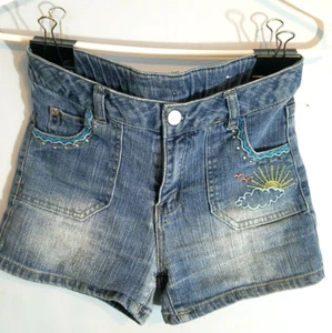 CANYON RIVER BLUES FUN JEAN SHORTS KIDS SIZE 14 Fun Embrodery - Picture 1 of 7