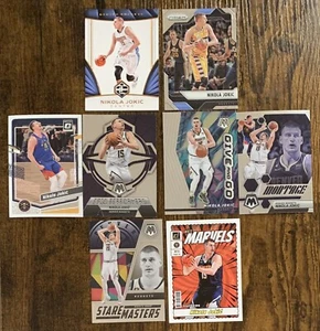 LOTE DE 8 TARJETAS DIFERENTES NIKOLA JOKIC NUGGETS $$$ 2º AÑO + - Imagen 1 de 2