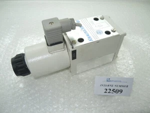 4/2 Wegeventil SN. 6253775, Rexroth Nr. 5-4WE 10 D3X/CG2N9Z4, Krauss Maffei - Bild 1 von 3