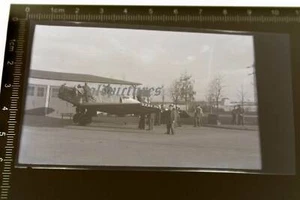 tolles altes Negativ - Soldaten überprüfen eine  Junkers W 33 EX Lufthansa - Picture 1 of 1