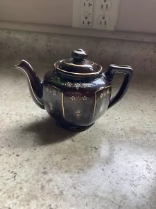 Piccola teiera vintage dipinta a mano Japan bordo oro con coperchio da collezione - Foto 1 di 6