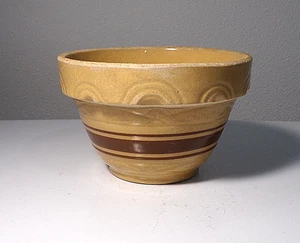 RRP Co Robinson Ransbottom Yellow Ware Pottery Brown Stripe 5" Mixing Bowl - Picture 1 of 8