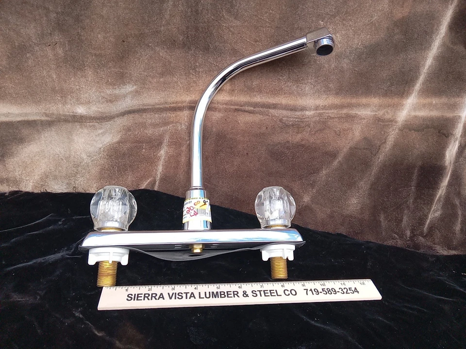 New PEERLESS Faucet. 3 Hole. 8 In Centers.Discounted at $20 - Image 1 of 1