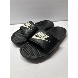 Sandalias deportivas cómodas Nike Slides para hombre negras blancas zapatos informales sin cordones - Imagen 1 de 11
