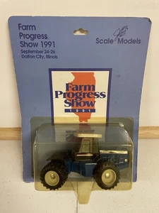 1/64 Ford Versatile 946 4WD Tractor W/Duals, Farm Progress Show 1991, Scale Mod - Picture 1 of 1