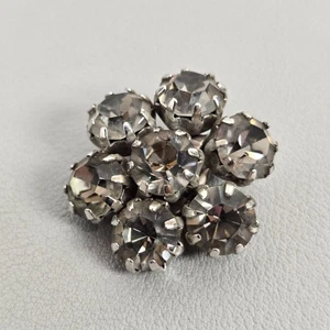 Vintage Silver-Tone Rhinestone Flower Cluster Weiss Single Clip-On Earring - Picture 1 of 4