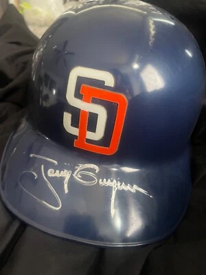 Tony gwynn signed baseball helmet 7-1/8 - Image 1 of 2