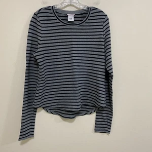 CAbi Medium Style #3809 French Terry Long Sleeve Thumb Hole T Shirt Gray Black - Picture 1 of 5