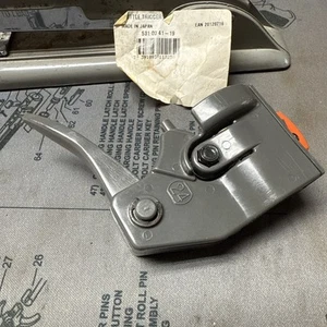 New Genuine OEM HUSQVARNA 531004119 502146501 Throttle Triger - Picture 1 of 5