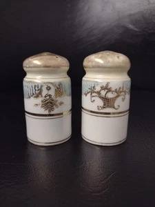 Salt & Pepper Shaker Set - Picture 1 of 2