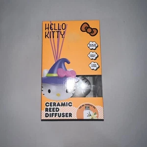 Hello Kitty Witch NIB Halloween Ceramic Reed Diffuser - Picture 1 of 4