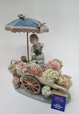 LLADRO PORCELAIN FIGURINE MODEL: B 01454 "FLOWERS OF THE SEASON" - Image 1 of 4