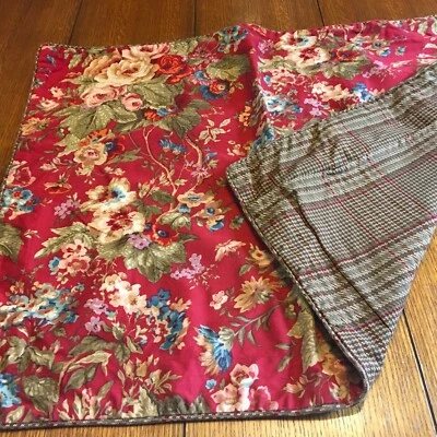 Chaps Ralph Lauren Summerton 3 piece set queen bed skirt pillow cover & sham - Image 1 of 4