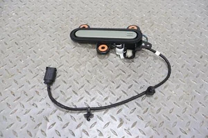 09 Aston Martin V8 Vantage Right Exterior Door Handle (California Sage AST1338D) - Foto 1 di 16