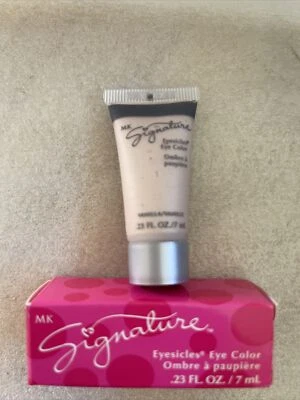 Mary Kay Signature Eyesicles Eye Color VANILLA Cream Shimmer NEW IN BOX 9209 - Image 1 of 2