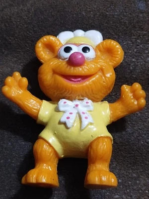 Boneco Fozzie Bear Toy Muppet Babies Vintage 1986 PVC Mini 2.25" HA - Imagem 1 de 2