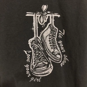 Vintage‑style Widespread Panic “Tie Your Shoes · Love Your Girl” Graphic Tee Med - Picture 1 of 7