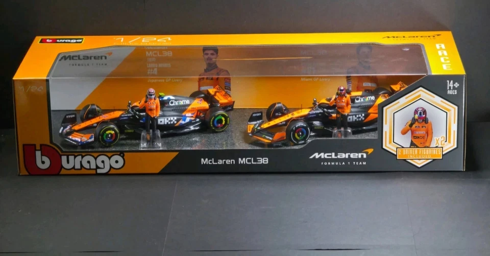 Bburago Formula One F1 1:24 Diecast McLaren MCL38 Lando Norris & Oscar Piastri - Image 1 of 4