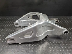 Brazo basculante OEM HONDA VTR1000SP2 SC45 2002 modelo compatible con SP1 RVT1000R RC51 - Imagen 1 de 7