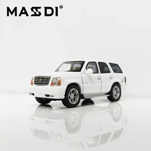 Modellino auto giocattolo MASDI scala 1/64 Cadillac Escalade 2005 SUV bianco pressofuso regalo - Foto 1 di 5