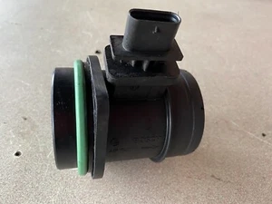 07-10 MINI COOPER S/BASE/CLUBMAN N14/N12/R56/R55/R57 MAF/MASS AIRFLOW SENSOR - Bild 1 von 4